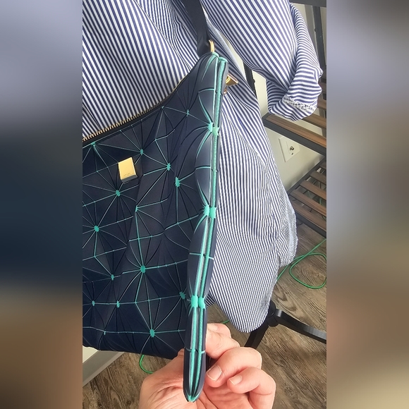 Sonovi Clutch/Crossbody Bag - Picture 9 of 11